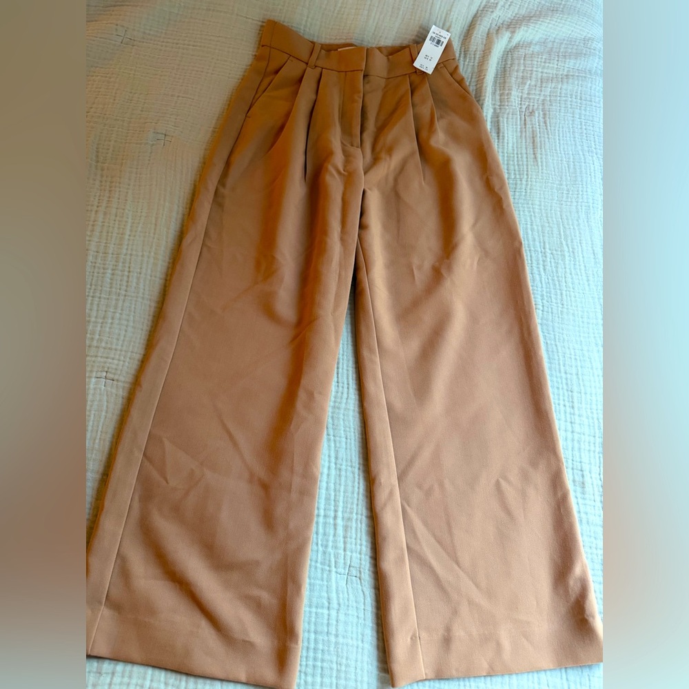 NEW Abercrombie Sloan Pleated Trouser Pant